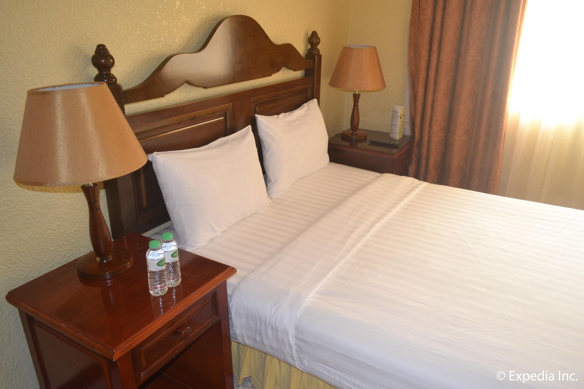 Fontana Hotel And Villas - Fontana Hot Spring Leisure Parks Mabalacat Exterior foto