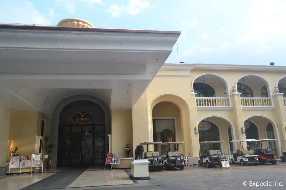 Fontana Hotel And Villas - Fontana Hot Spring Leisure Parks Mabalacat Exterior foto